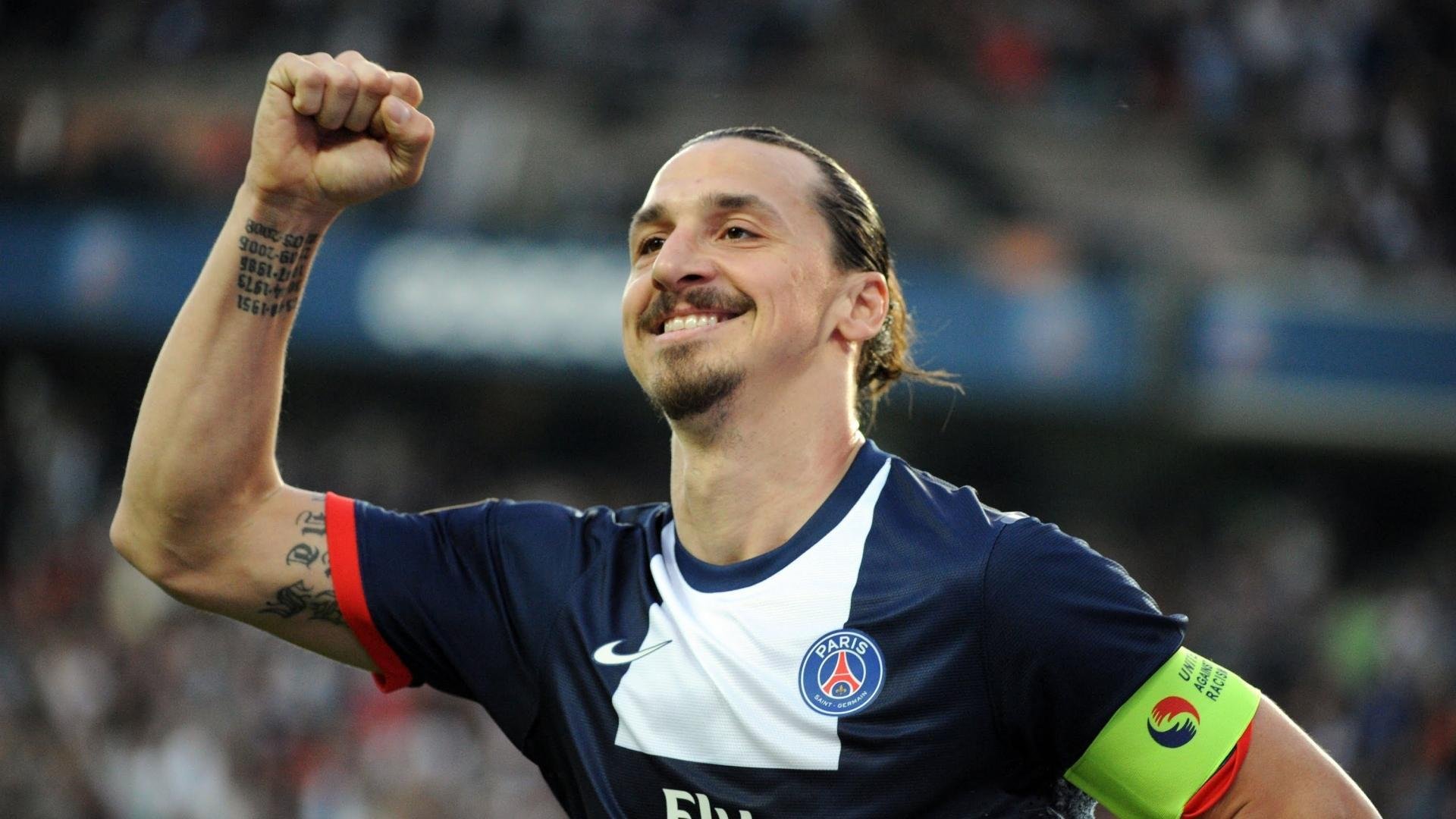 运动+舞蹈暖身赛 热身时统一完成编排舞步